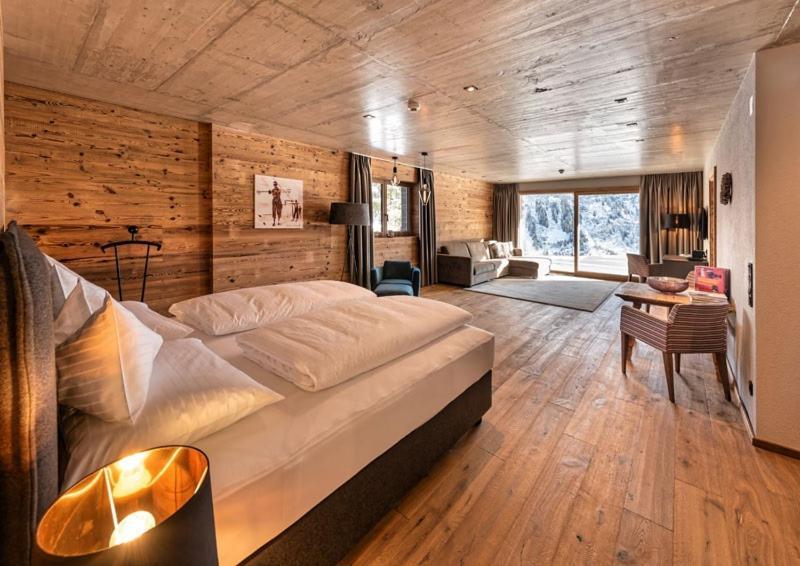 Skilodge Oberlech ภายนอก รูปภาพ